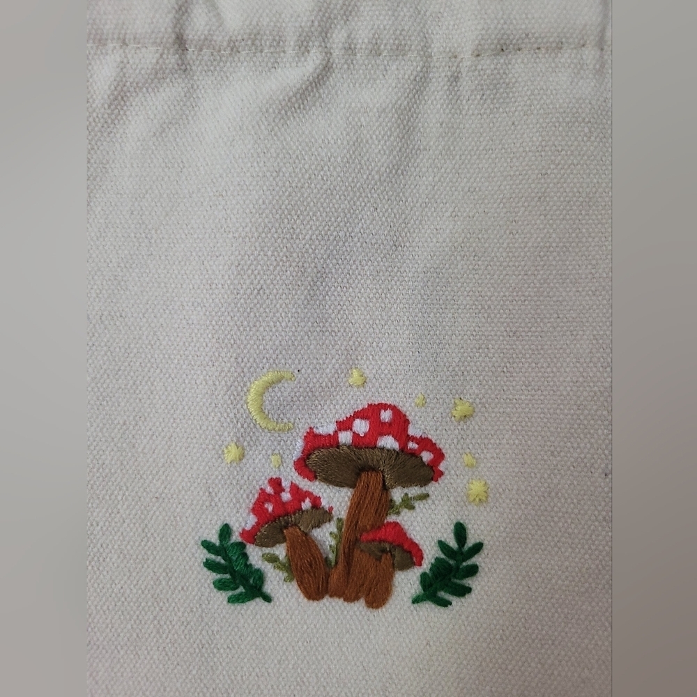 Hand Embroidered Mushroom Cream Tote Bag - Picture 2 of 3